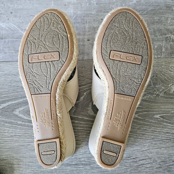 LifeStride Womens Beige Omega Wedge Sandal Flower Memory Foam Size 7M Boho Coast - Picture 11 of 16